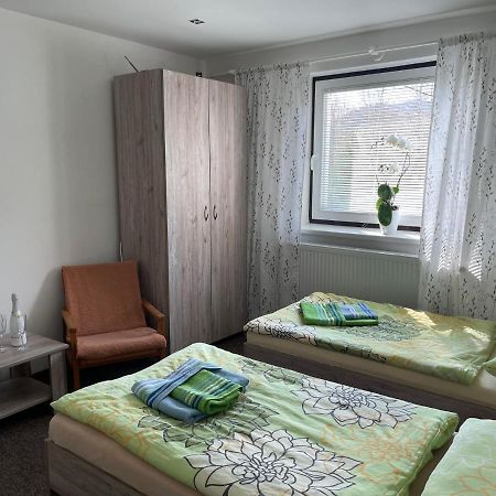 Apartmany Pri Zvonici Oravsky Podzamok Exterior foto